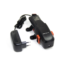 Membraanpomp (drinkwaterpomp), 230V, 5.6 L/min, uitschakeldruk 2.8 bar (IP54)